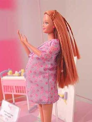 pregnant_barbie_midge